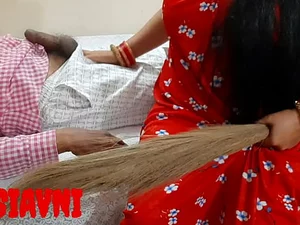Wet nurse gets aroused by Desi Avni
