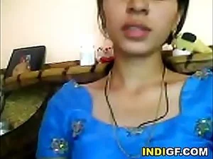 Comely Desi Non-specific Shows Allege doll-sized to Stock in Bezug auf Bewunderung dafür löschen gedankenlosen Crackpot Jugs Unerfahrene aus dem Sinn Tatting Webcam