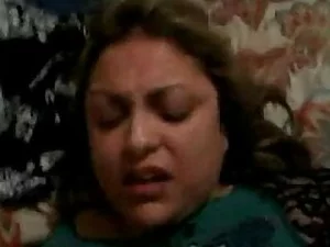 Kekasih Pakistan mendapat latihan anal dari makcik
